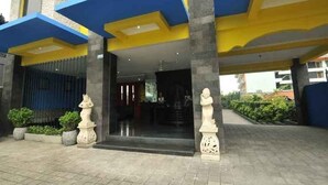 Exterior - Arya Hotel and Spa (Kuta)