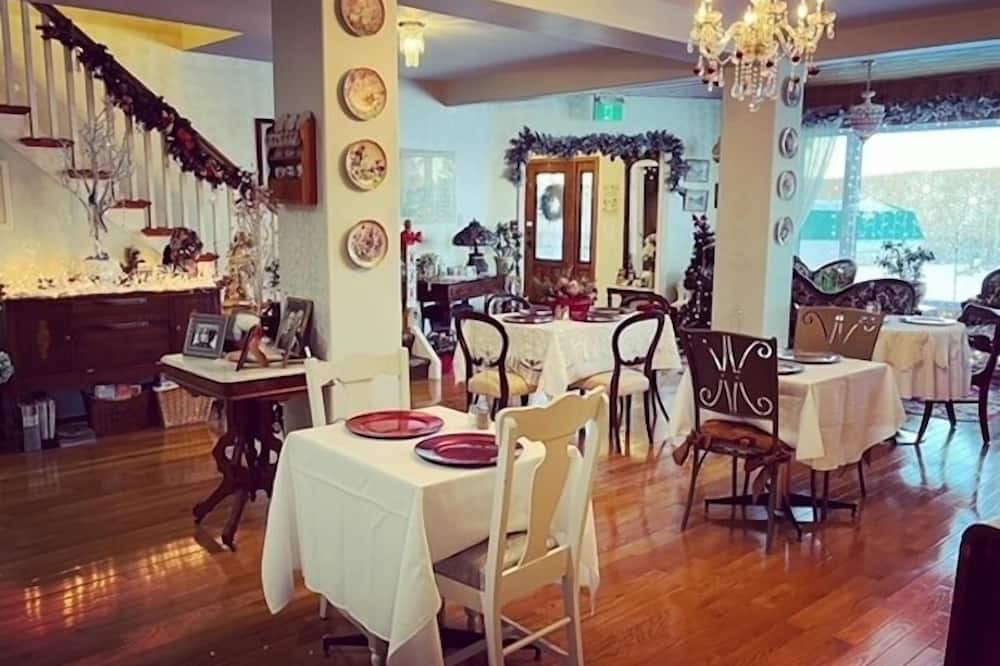 Honeycomb Bed & Breakfast