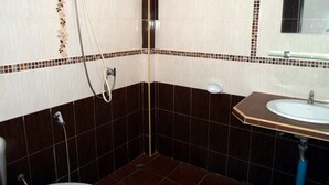 Unclassified image, 2 of 34, button - Nung House Khao Sok (Phanom)