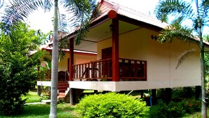 Unclassified image, 4 of 34, button - Nung House Khao Sok (Phanom)