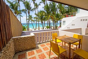 Deluxe Room (Sunset view) | Balcony - The Rose Pike at Boracay (Boracay Island)