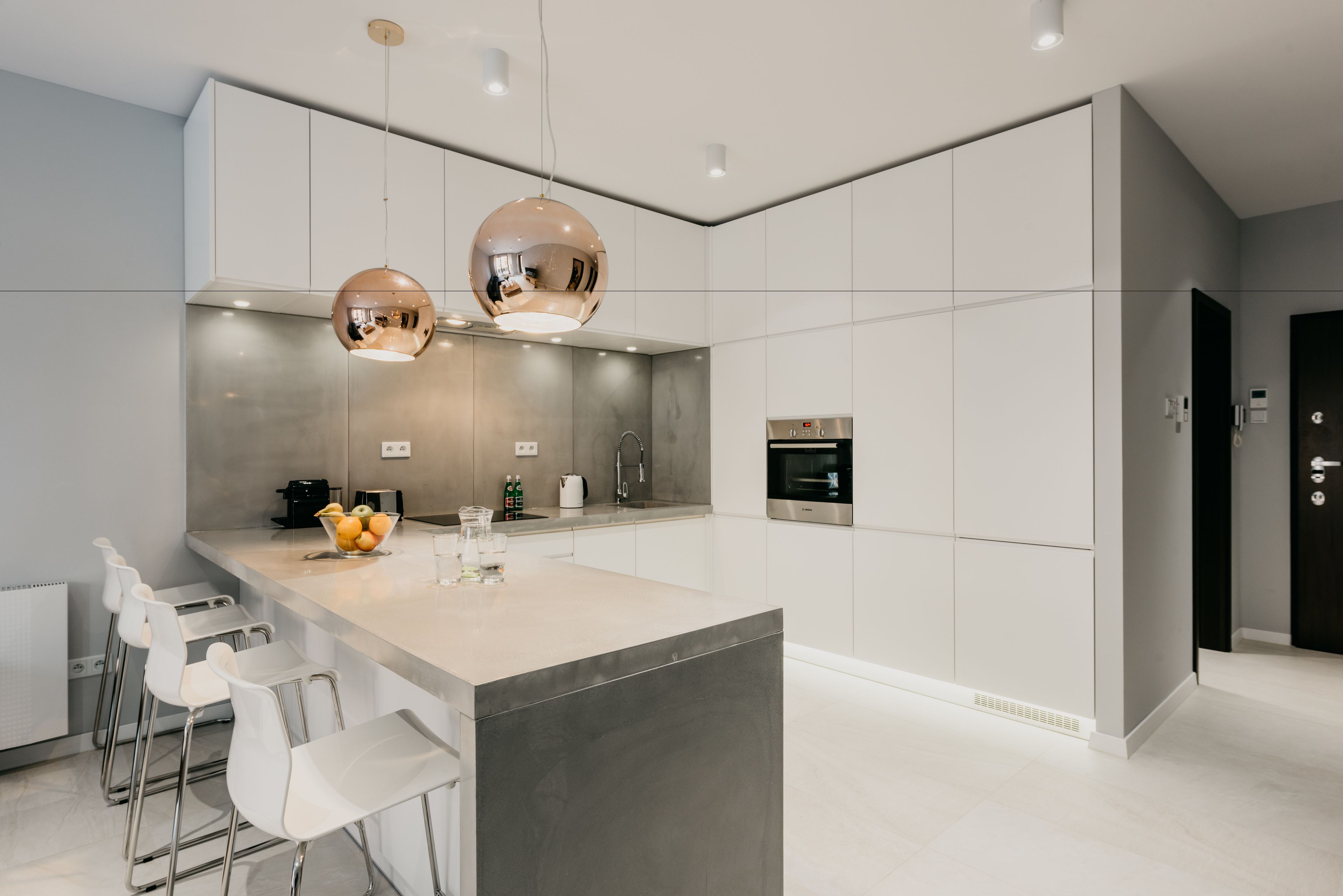 Deluxe Apartment, 1 Bedroom | Private kitchenette | Full-size fridge, microwave, oven, stovetop