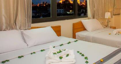 Pleasure View Hotel