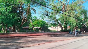 Fachada de la propiedad