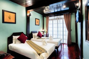 Superior Twin Room | In-room safe, desk, iron/ironing board, free WiFi - Ban Lakkham River View (Luang Prabang)