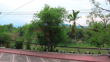 ์๋ฐ ์์ค ์ ๋ฉด