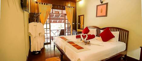 Deluxe Double Room, Balcony, River View | Premium bedding, in-room safe, desk, iron/ironing board