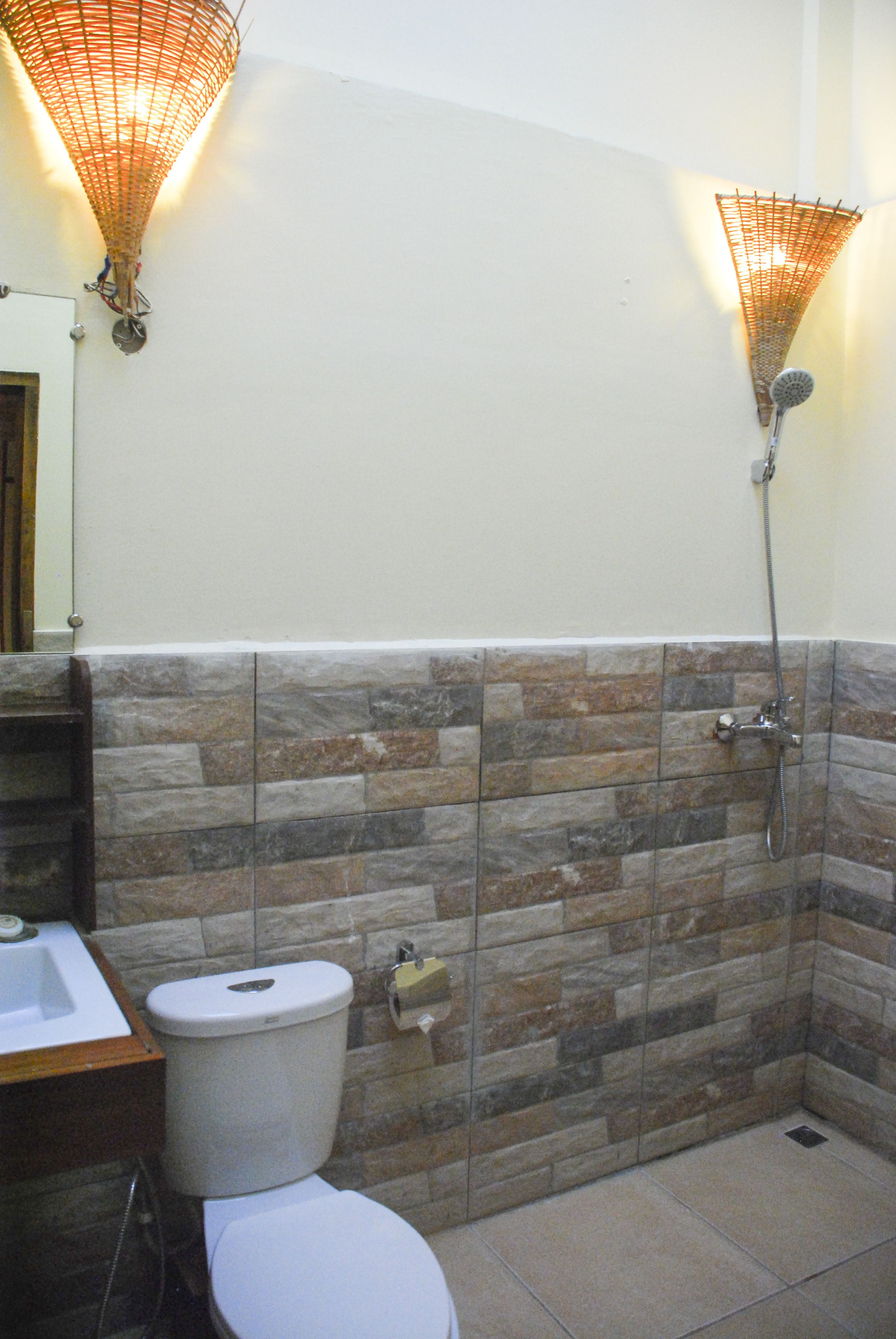 deluxe storey garden view  | bathroom shower
