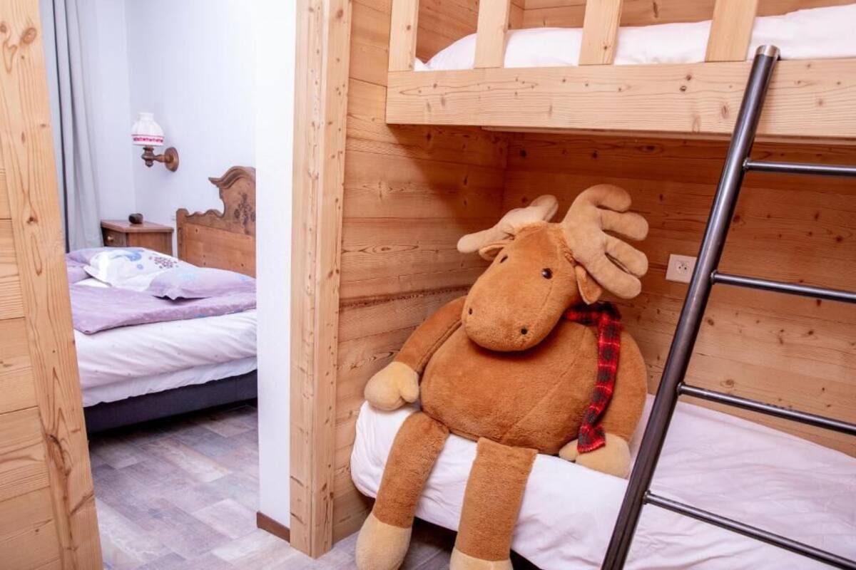 soundproofing, cots/infant beds, rollaway beds, free wifi