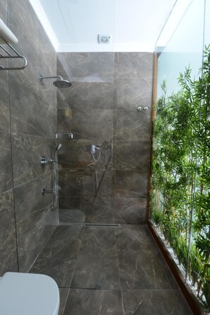 Junior Suite | Bathroom - Nea Suites Old City (Istanbul)