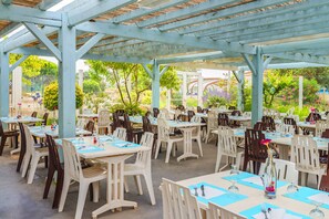 Aamiainen ja illallinen, Välimeren keittiö