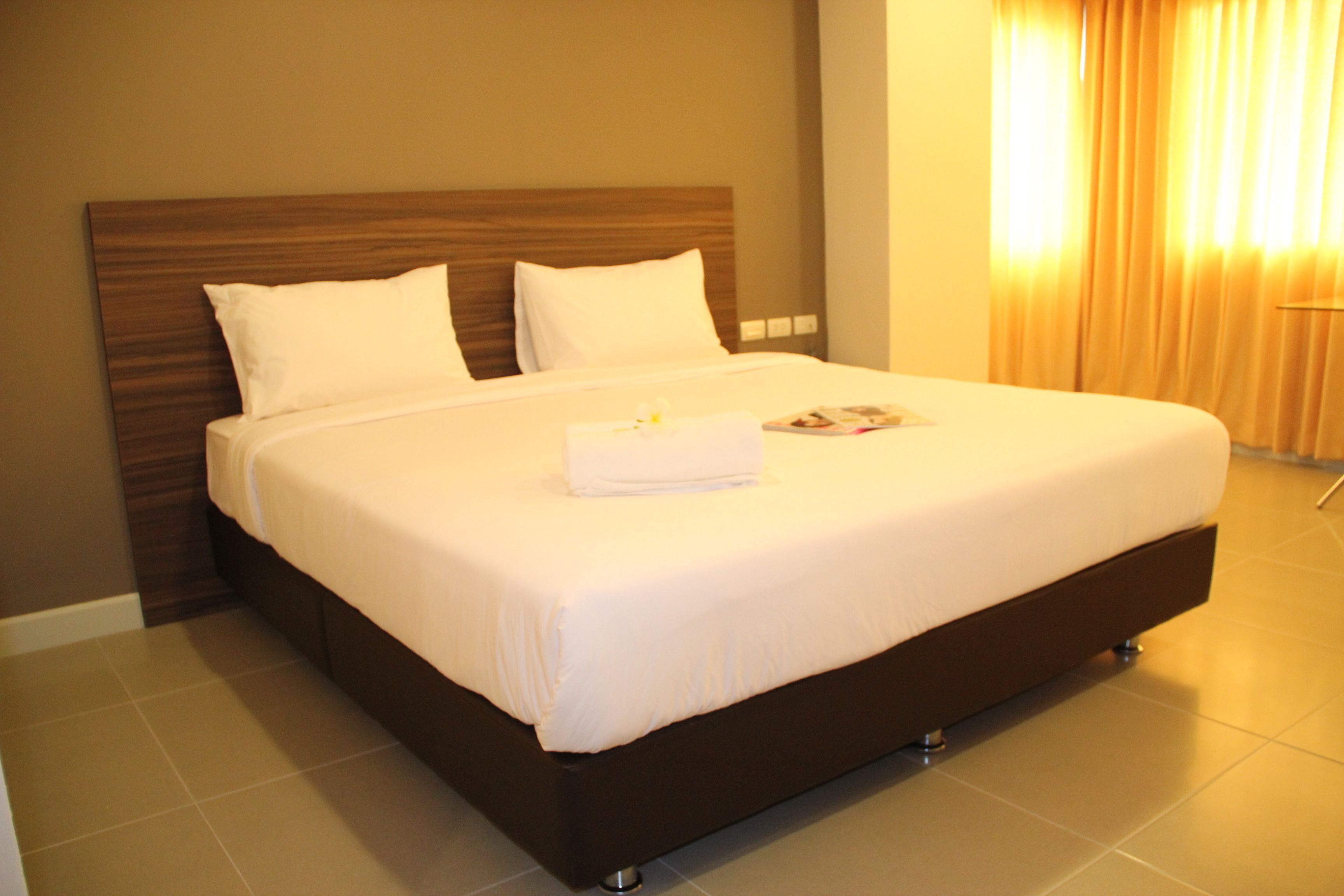 premier double room, non smoking, city view | 1 bedroom, blackout curtains, free wifi, bed sheets