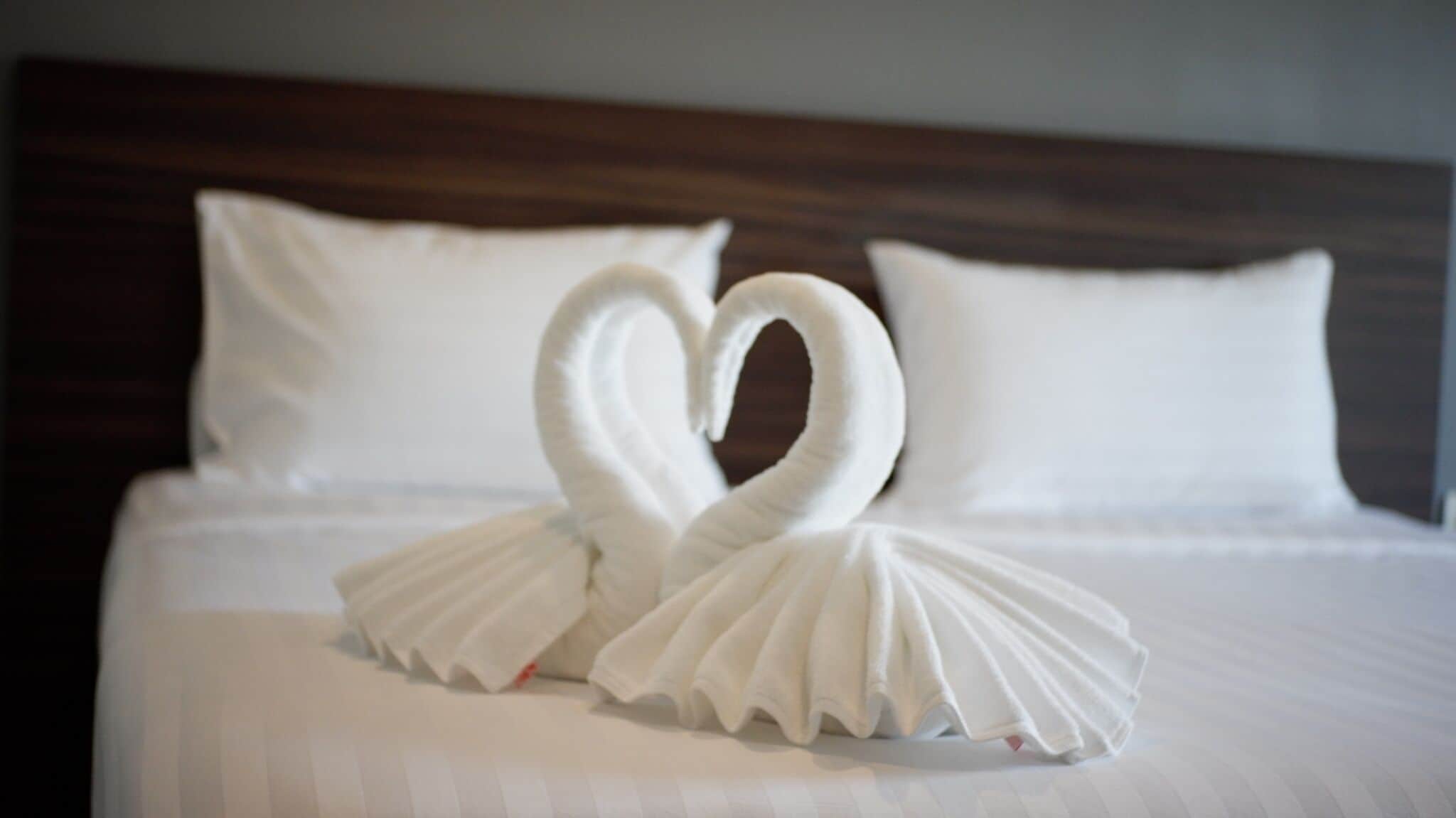 deluxe room, non smoking, city view | 1 bedroom, blackout curtains, free wifi, bed sheets