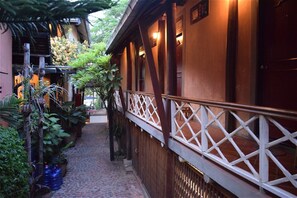 Ngoại thất