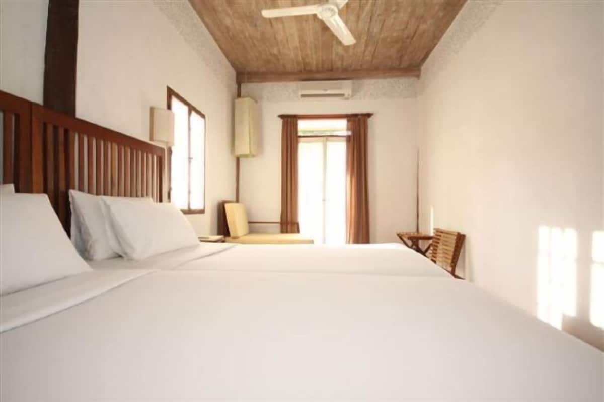 Minibar, in-room safe, blackout curtains, iron/ironing board