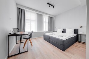 Superior Double or Twin Room | Desk, iron/ironing board, free WiFi, bed sheets - Hotel Koruna (Prague)
