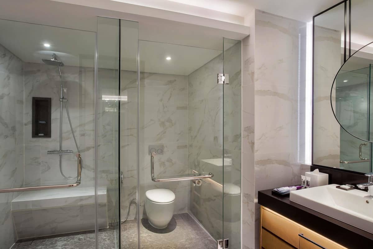 Minibar, in-room safe, desk, blackout curtains