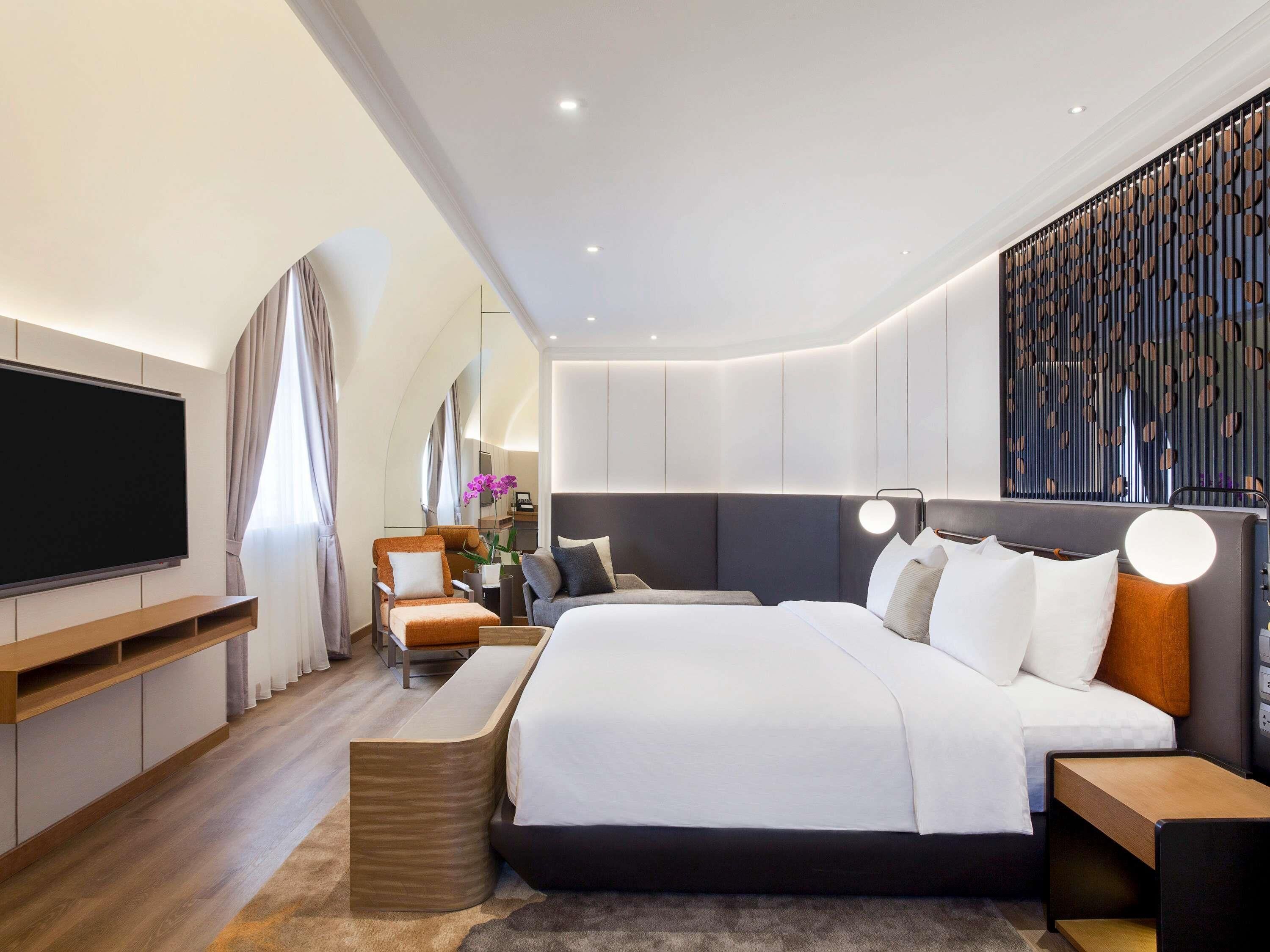 Presidential Suite, Multiple Beds | Minibar, in-room safe, desk, blackout drapes