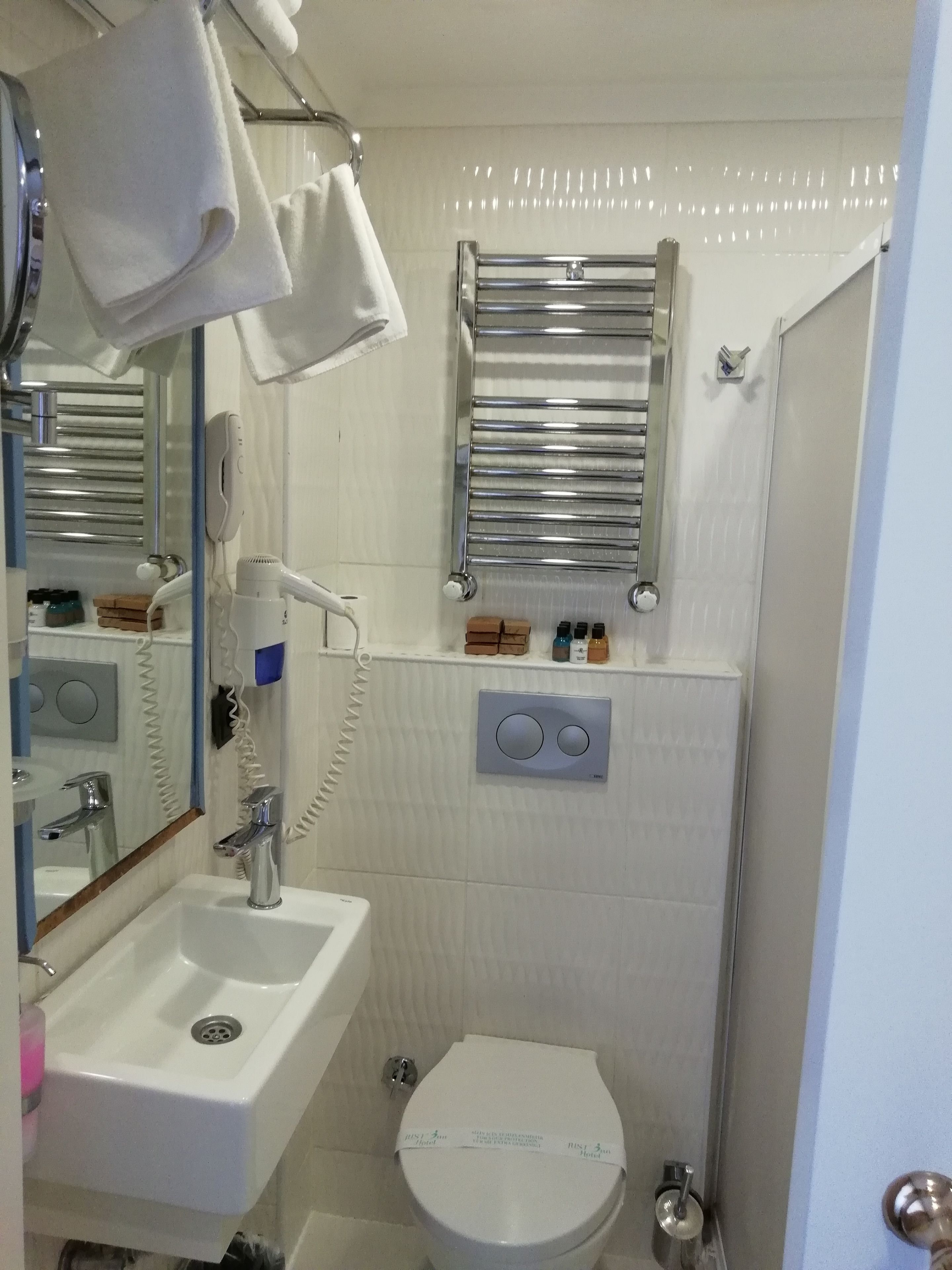 Photo - Just Inn Hotel