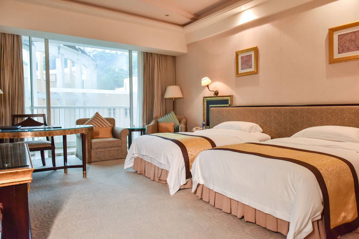 Superior-Zimmer, 2 Einzelbetten, Nichtraucher | Minibar, Zimmersafe, Schreibtisch, Verdunkelungsvorhänge