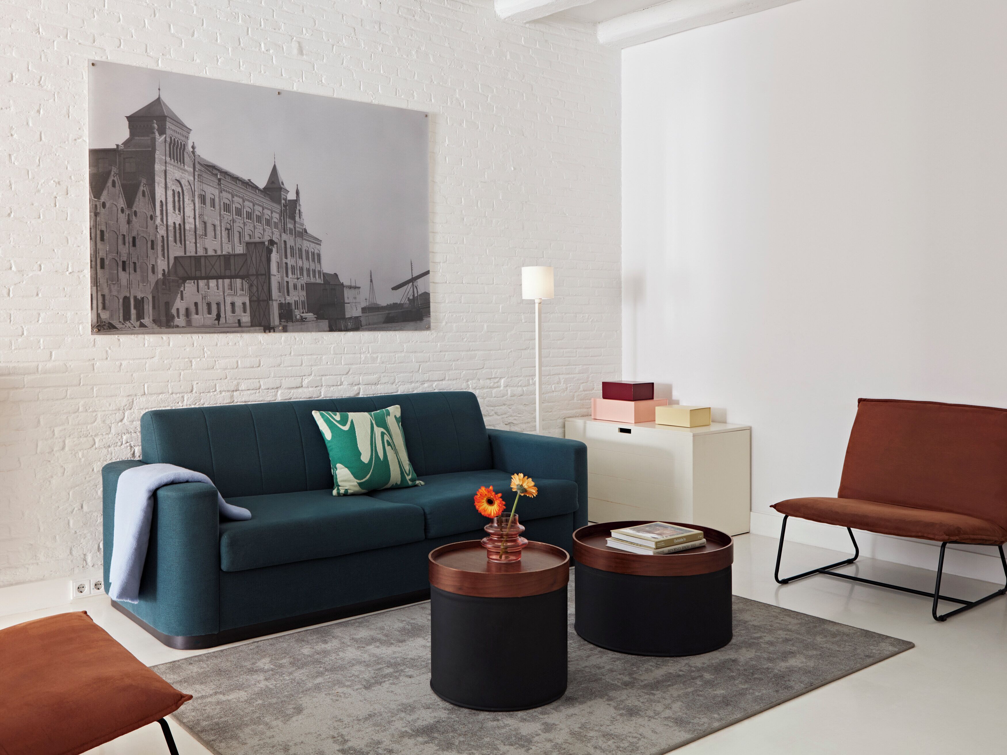 L2 Bedroom Apartment, Sofa Bed, Duplex | Living area | 32-inch flat-screen TV with cable channels, TV