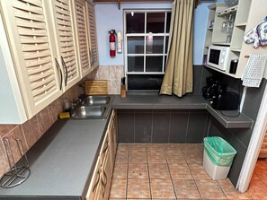 Deluxe Apartment | Makanan dan minuman