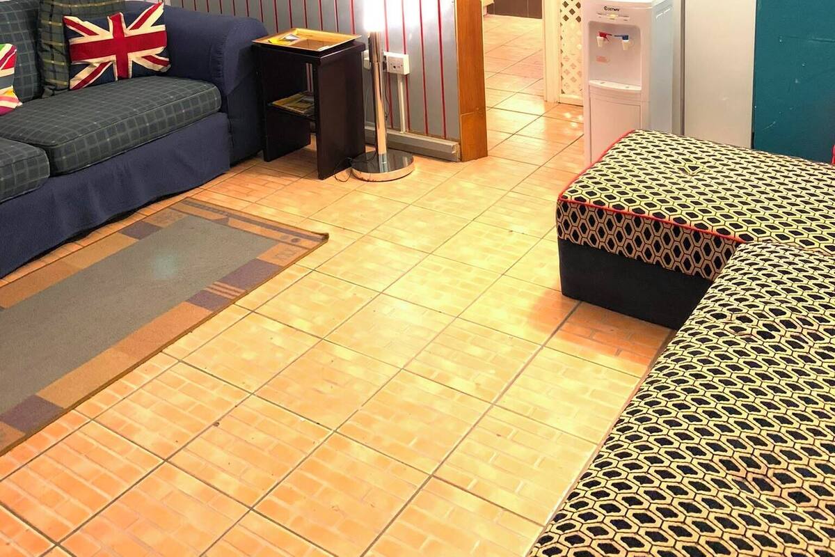Deluxe Apartment | Premium bedding, soundproofing, WiFi (free), individually decorated
