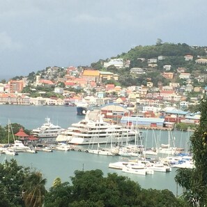 Chambres insonorisées, Wi-Fi gratuit, draps fournis