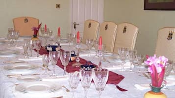 Banquet hall