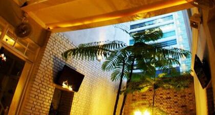 Reggae Mansion Suite