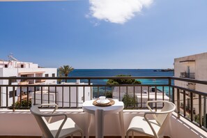 View from room - Apartamentos Bossa Bay - MC Apartamentos Ibiza (Ibiza Town)