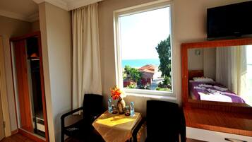 Double Room | Free WiFi