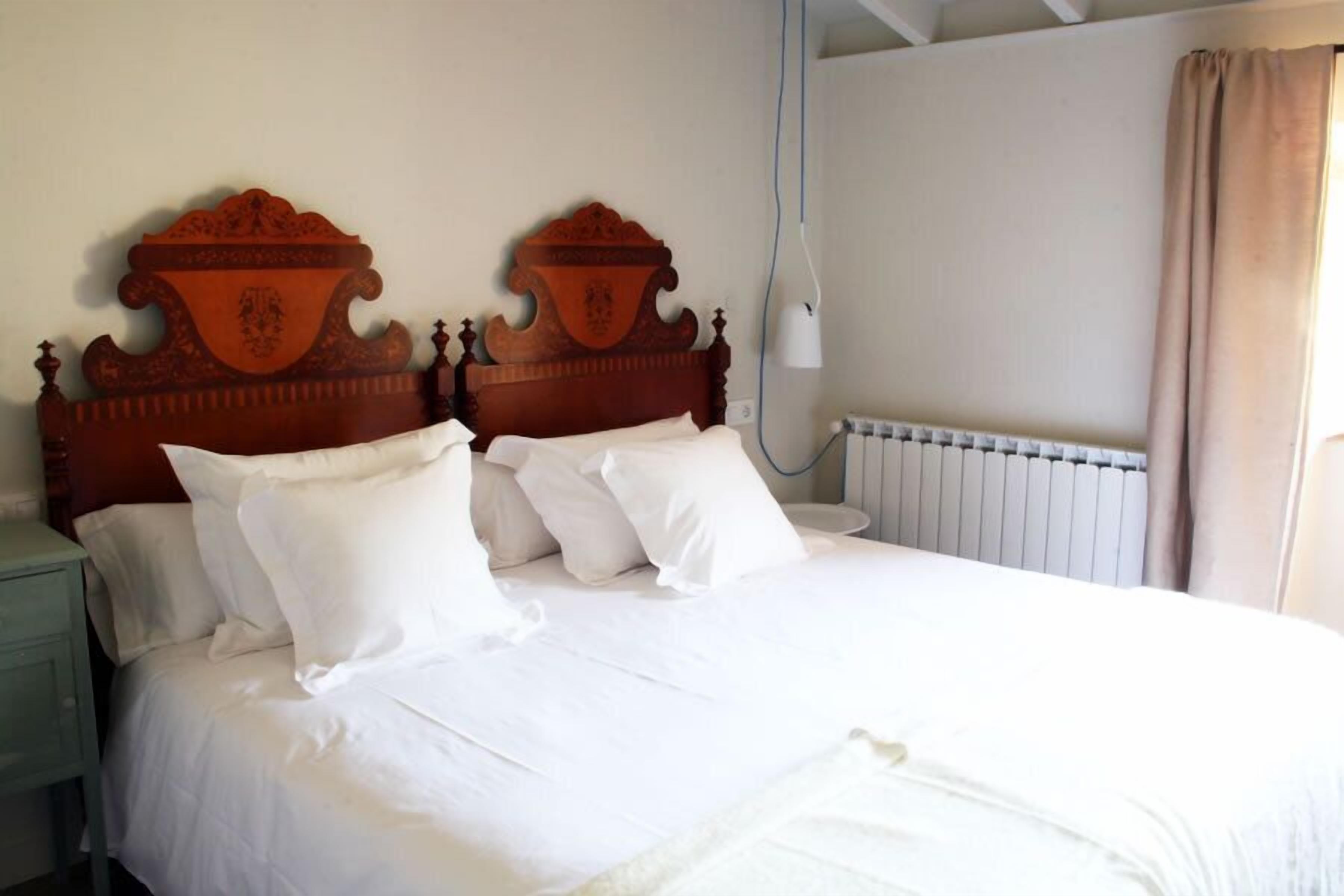 1 bedroom, premium bedding, minibar, in-room safe