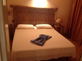 Apartamento, 2 dormitorios | 1 dormitorio, escritorio, cunas gratuitas y camas supletorias gratuitas