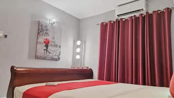 Design Apartment, 2 Bedrooms, Non Smoking, Kitchen | 2 bedrooms, Egyptian cotton sheets, premium bedding, in-room safe