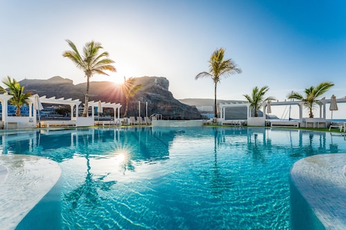 Hotel LIVVO Puerto de Mogán