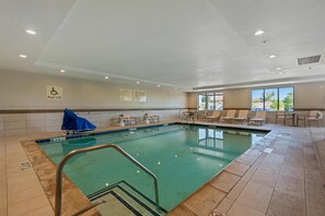 Indoor pool - Hampton Inn Mesa Verde/Cortez (Cortez)