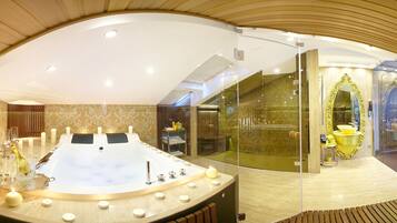 Exclusive Double Room (Spa) | Jetted tub
