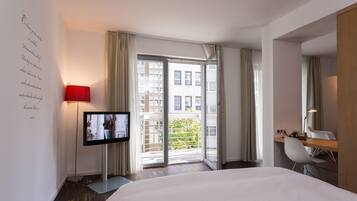 Apartment, 1 Schlafzimmer, Terrasse | Allergikerbettwaren, Schreibtisch, schallisolierte Zimmer