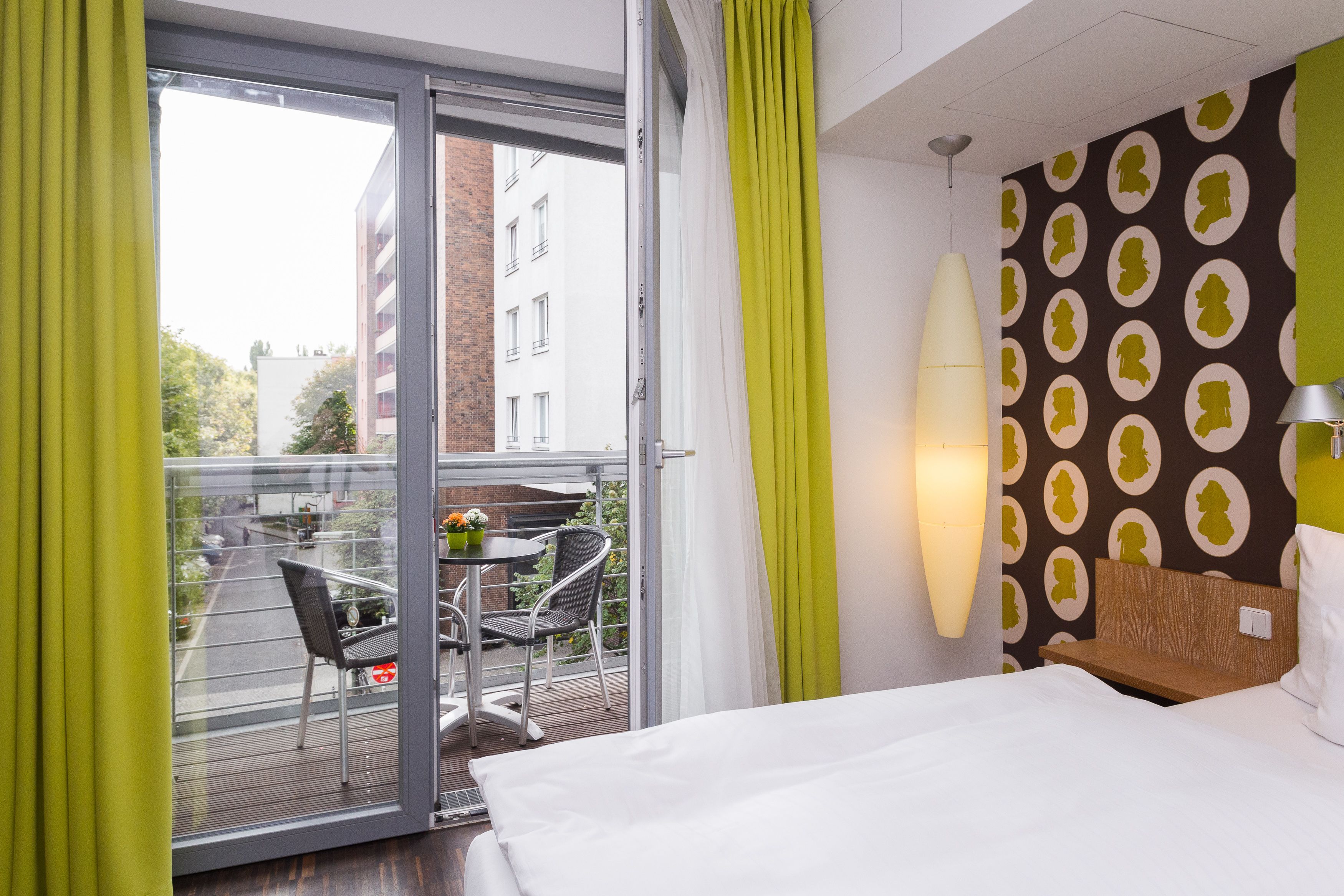 Doppelzimmer | Allergikerbettwaren, Schreibtisch, schallisolierte Zimmer