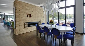 Breakfast, lunch, dinner served; German cuisine, garden views - Grimms Potsdamer Platz (Berlin)