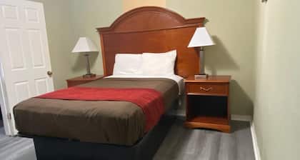 Budget Inn Express