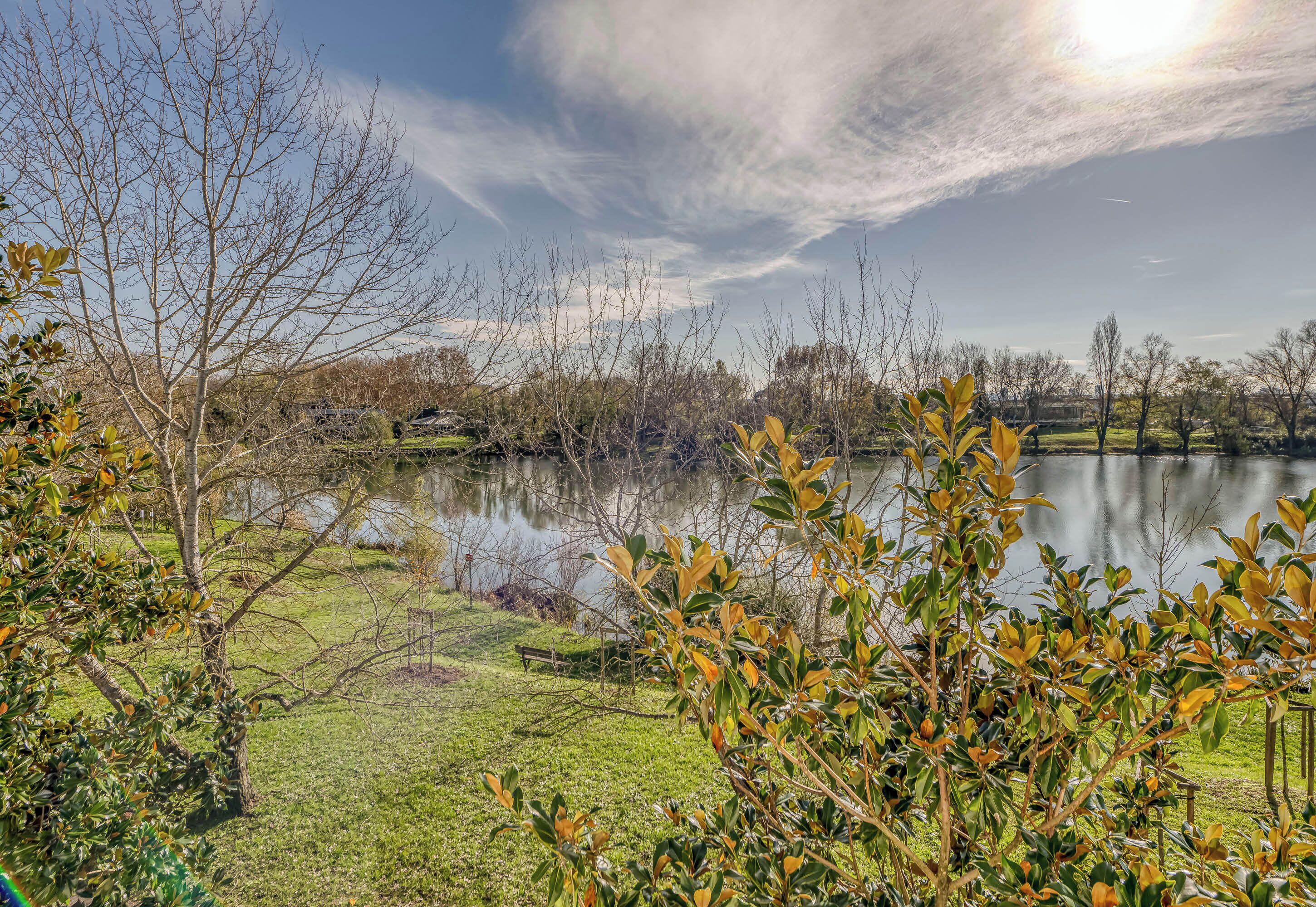 الإطلالة من المنشأة