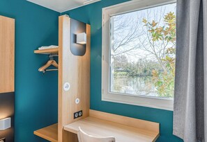 Literie de qualité supérieure, bureau, chambres insonorisées