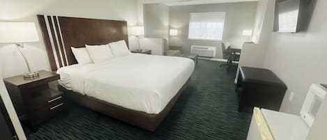 Suite, 1 King Bed | Premium bedding, desk, laptop workspace, blackout drapes