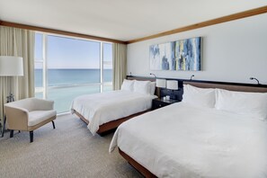 1 bedroom, premium bedding, pillowtop beds, in-room safe - Carillon Miami Wellness Resort (Miami Beach)