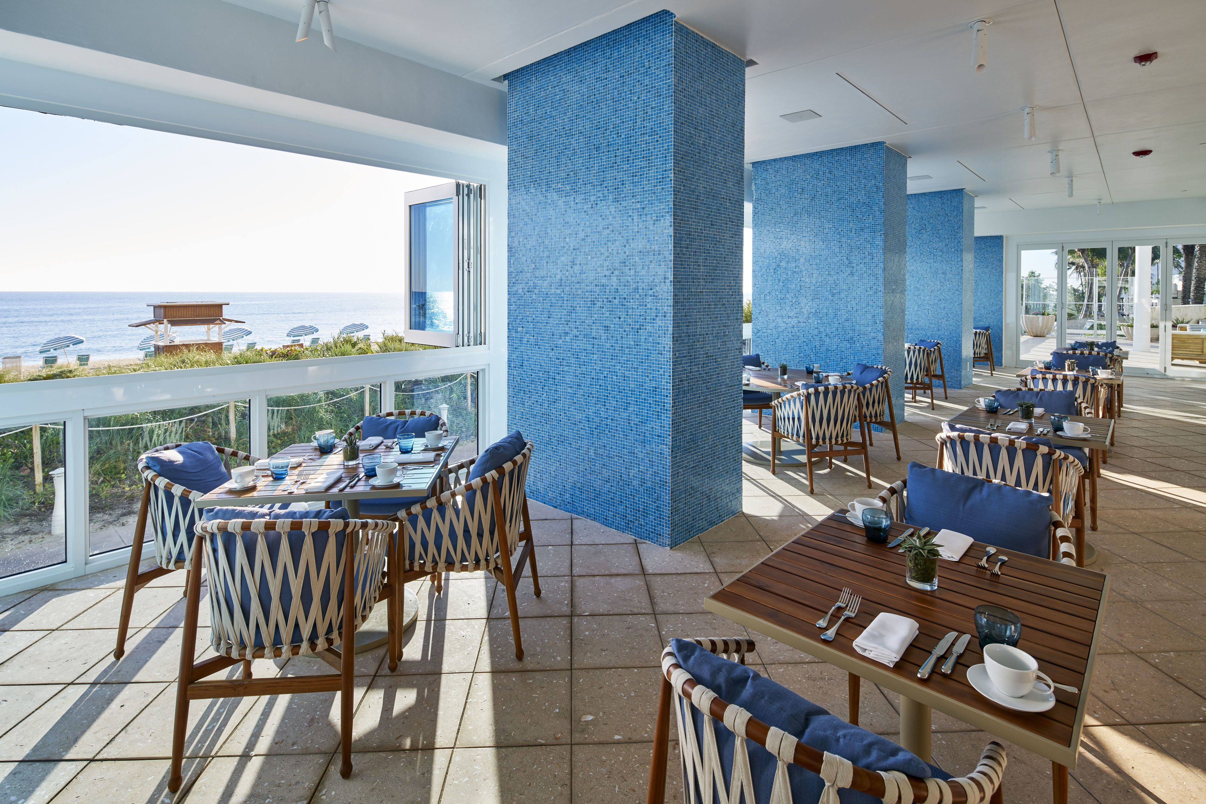 daily cooked-to-order breakfast (usd 43.18 per person)