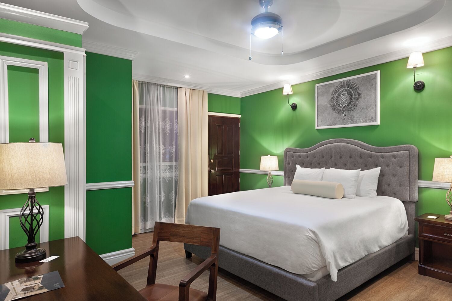 Premium bedding, minibar, in-room safe, free WiFi