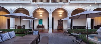 Hotel La Perla