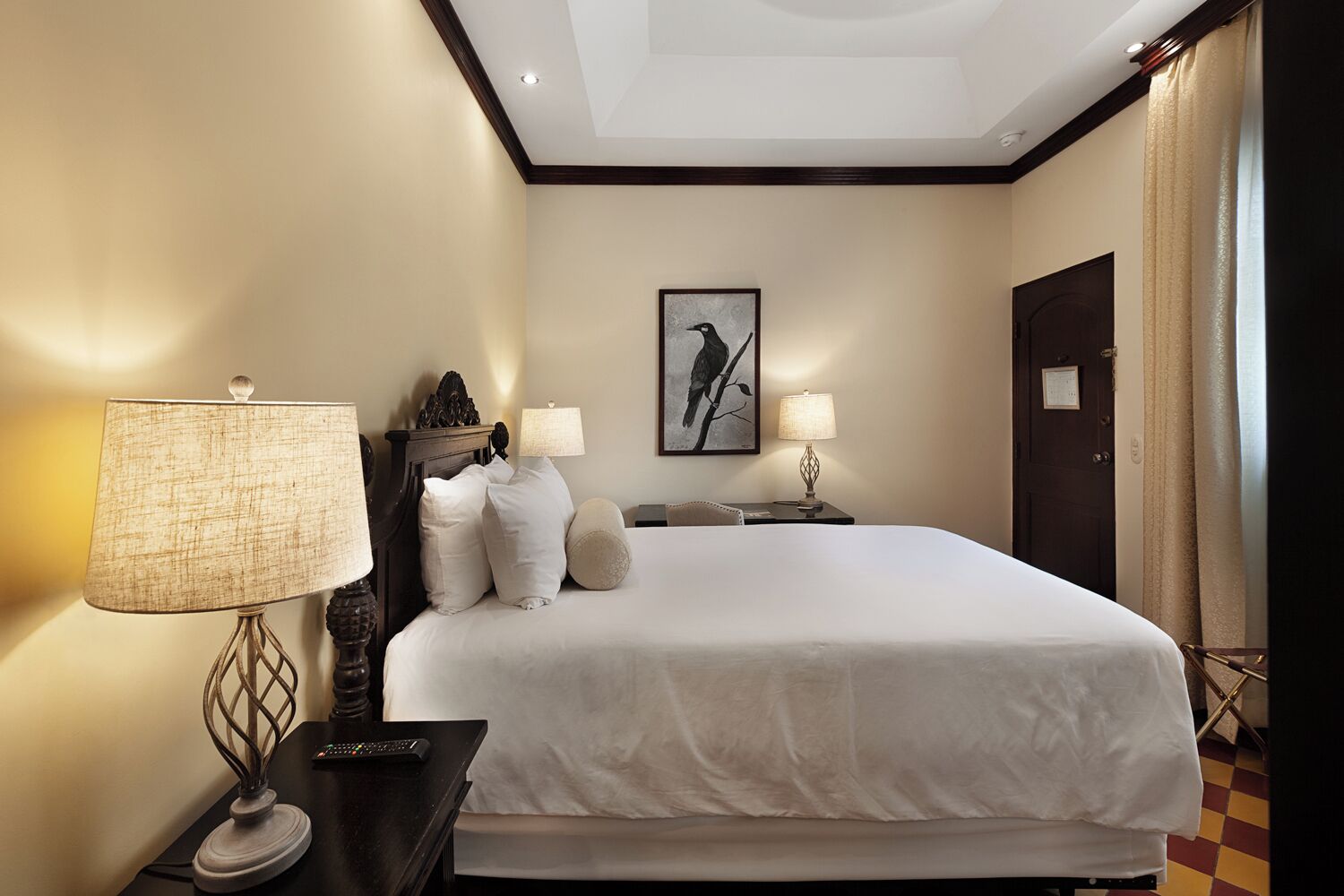 Colonial Courtyard Queen | Premium bedding, minibar, in-room safe, free WiFi